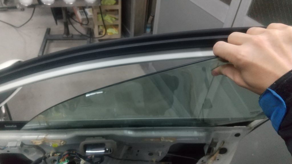 在庫あり 即納】 Lanx. ウインドウ シールド リムーバー 自動車 用 ウィンドー フロント ガラス 取り外し セット 交換外し 脱着工具  ガラス交換